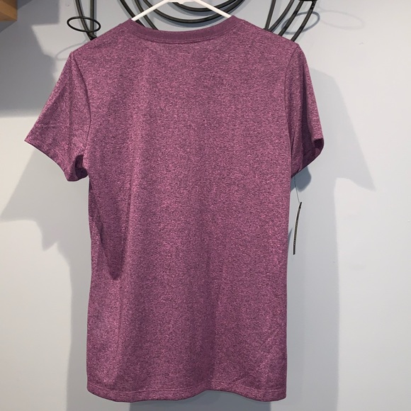 SALE‼️‼️‼️NIKE PURPLE WORKOUT TOP💜 - Picture 3 of 6